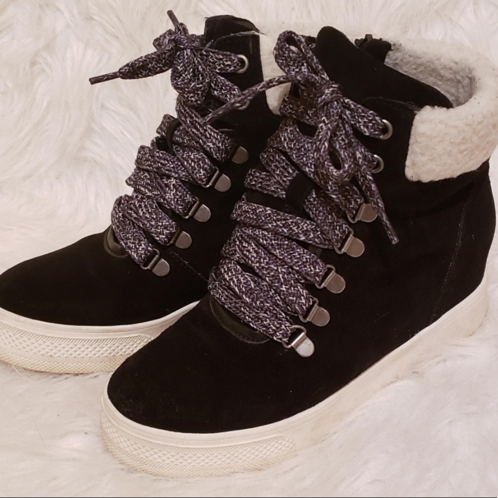 Steve Madden Warner Black Suede Wedge Sneaker